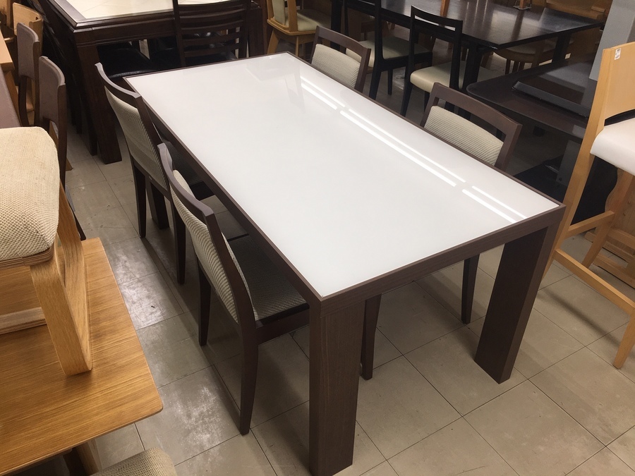 アイデック ダイニング5点セット入荷致しました! アイデック ダイニング5点セット入荷致しました!