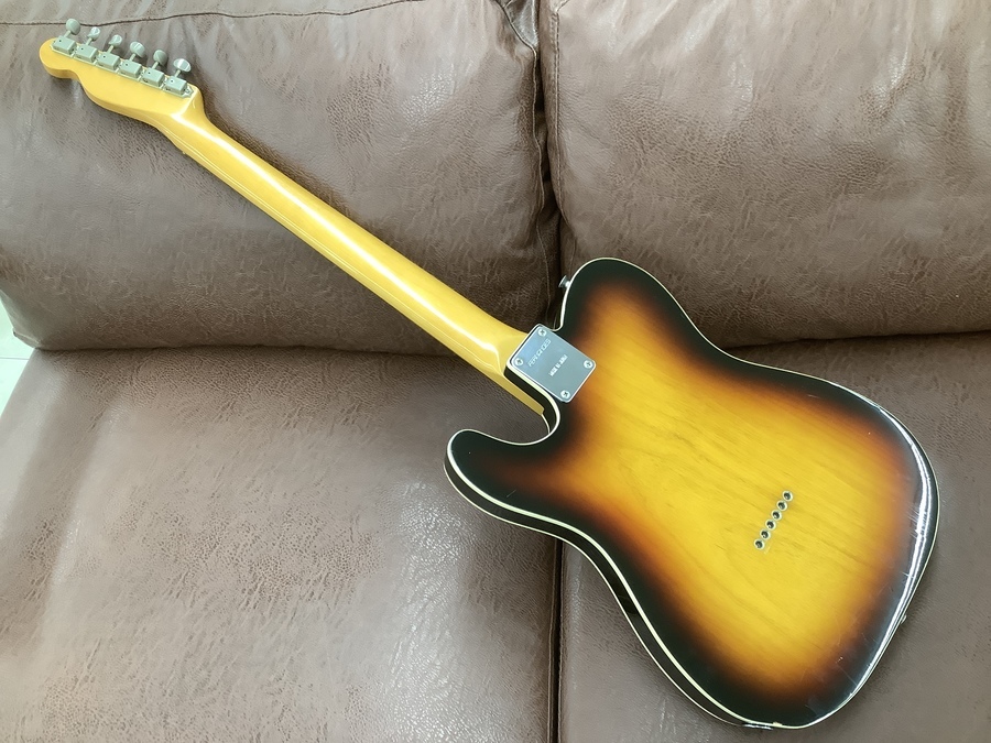 FERNANDES(フェルナンデス)のThe Revival RTE-70 59'モデルが FERNANDES(フェルナンデス)のThe Revival RTE-70 59'モデルが