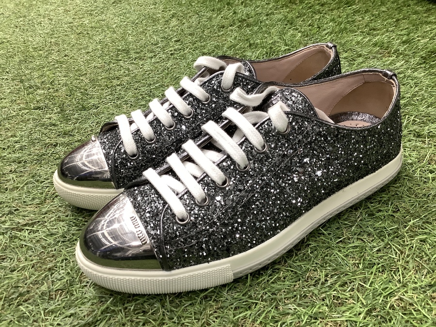 MIU MIU スニーカー 楽天市場】ミュウミュウ（スニーカー｜レディース靴）：靴の通販