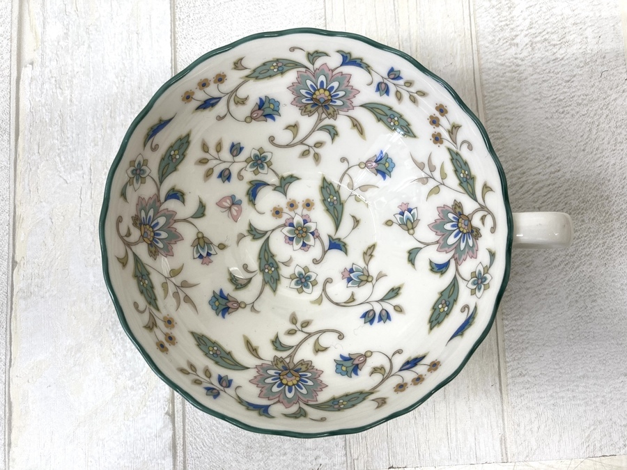 Noritake(ノリタケ)廃盤ライン・カリフパレス入荷致しました