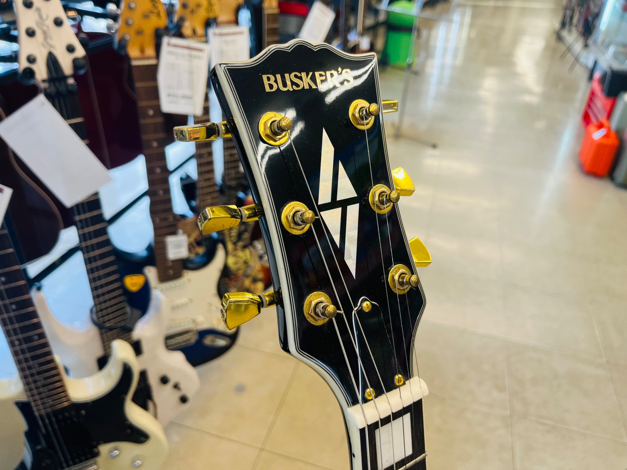 感謝の声続々！ BUSKER'S／バスカーズ】エレキギターのご紹介です｜2025年04月16 ギター