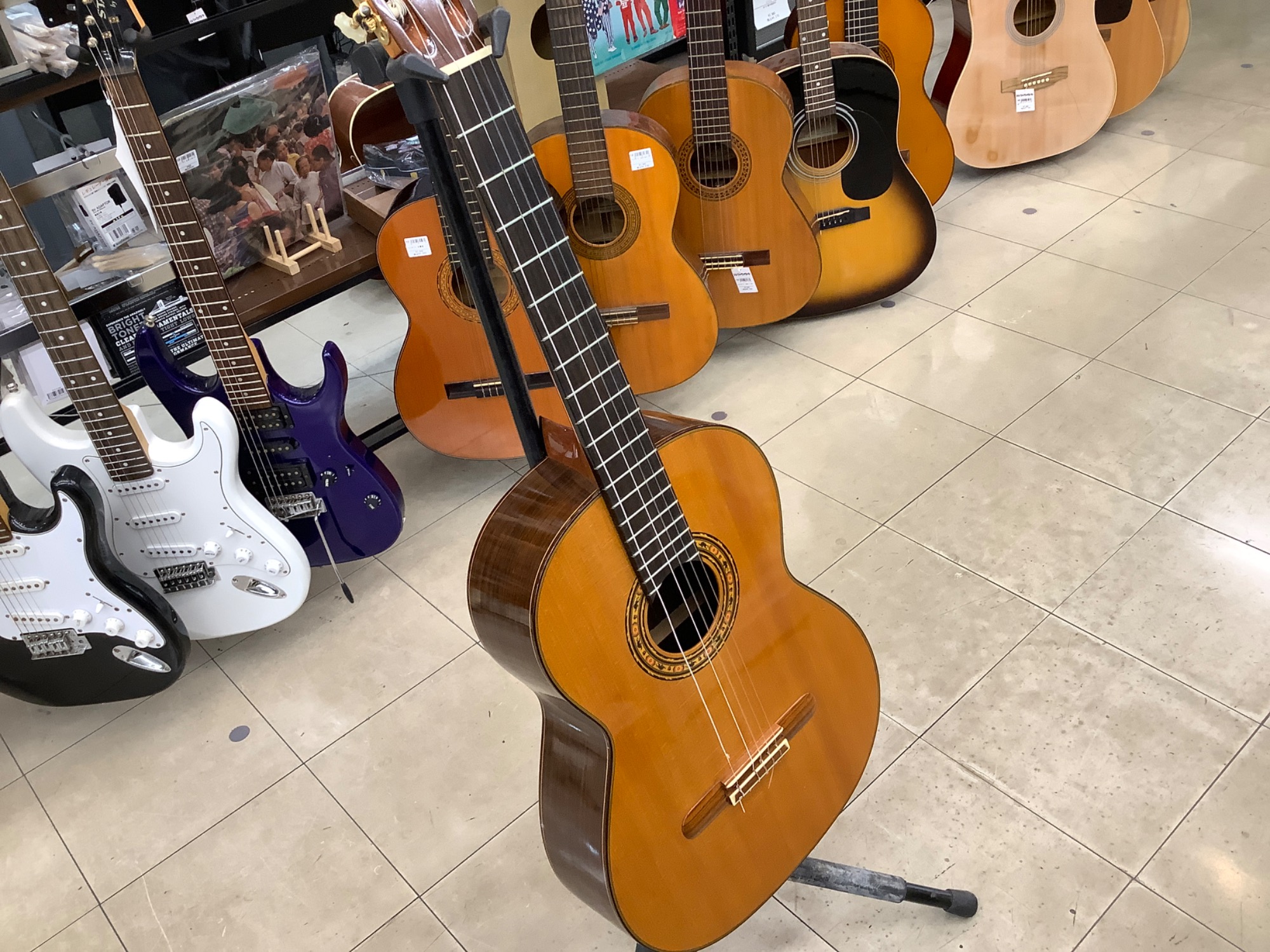 【希少】井田英夫 IDA HIDEO C-20 クラシックギター1979年製 希少】井田英夫 IDA HIDEO C-20 クラシックギター1979年製