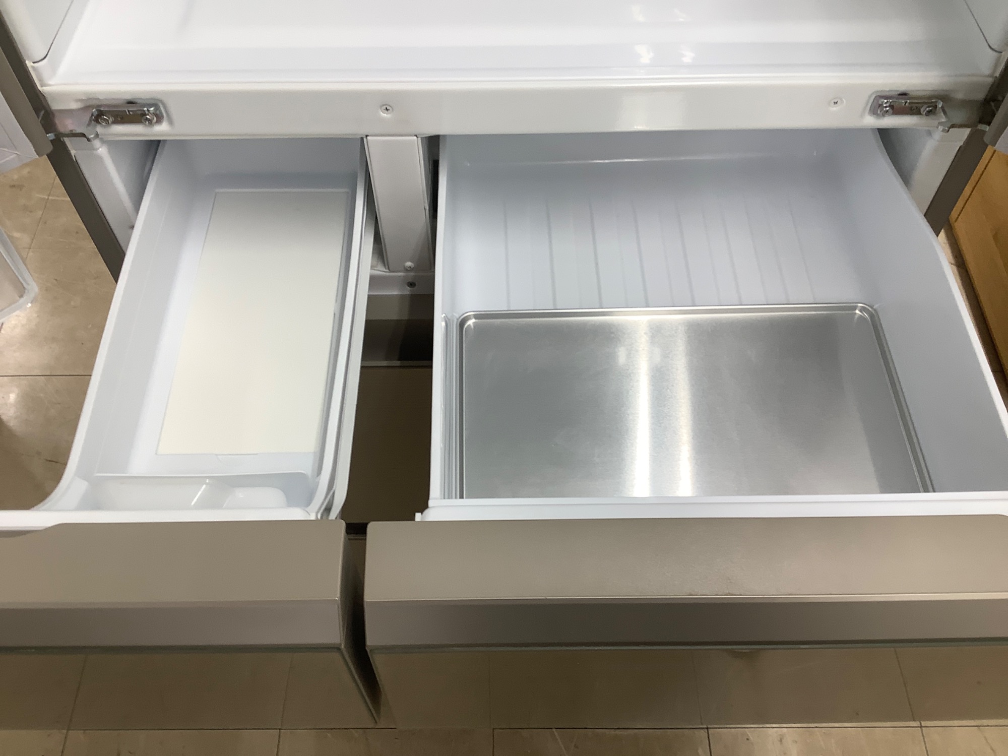 【トレファク摂津店】Panasonic6ドア冷蔵庫入荷致しました！ 低めだから使いやすい！】Panasonic(パナソニック)6ドア冷蔵庫をご紹介