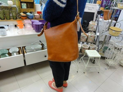 バッグのレザー