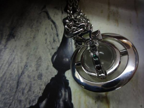 アクセサリーの芸能人