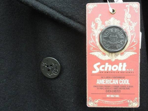 コートの芸能人