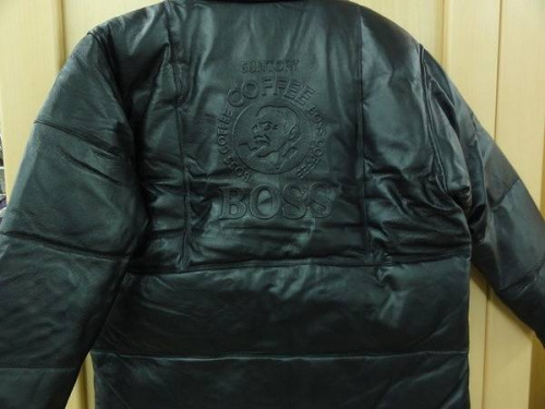 ダウンジャケットの本革