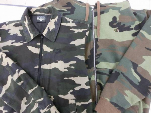 パーカーのBOUNTY HUNTER