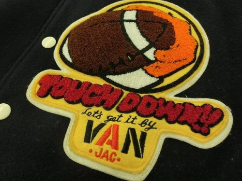 スタジャンのレザー