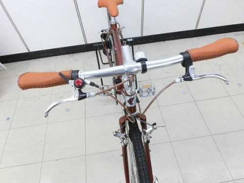 LOUIS GARNEAUの自転車