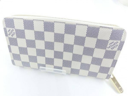 ブランド・ラグジュアリーの財布