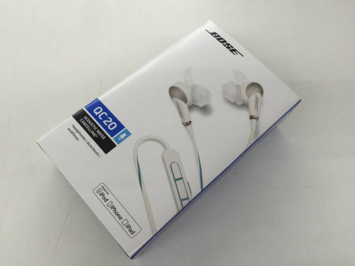 デジタル家電のイヤホン