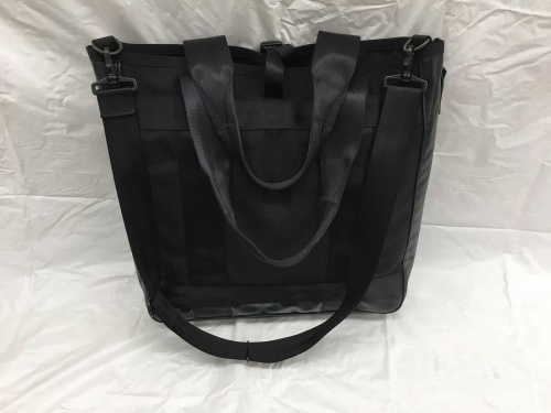 未使用品のトートバッグ