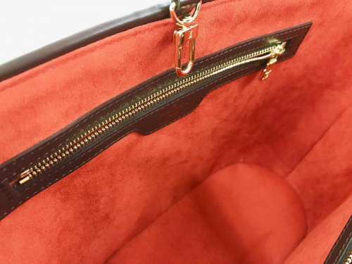 ルイヴィトンの牛久店