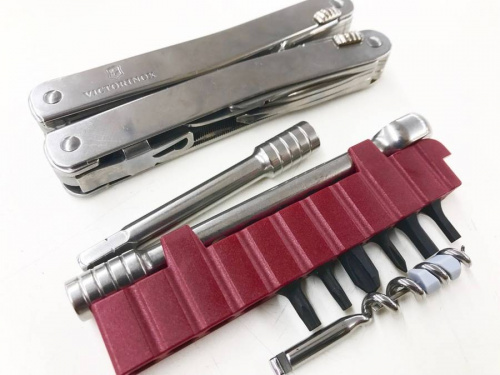 ビクトリノックス