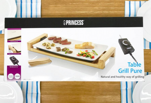 家具・インテリアのテーブル