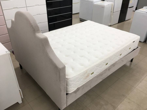 France Bed