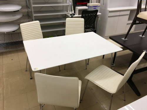 ダイニングセットのニトリ