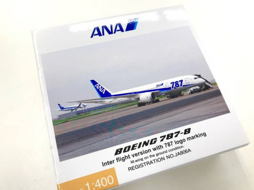 フィギュアのANA