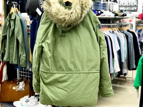 ダウンのRALPH LAUREN