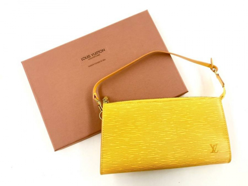 ブランド・ラグジュアリーのルイヴィトン（LOUIS VUITTON）