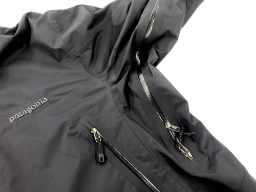 Patagoniaの牛久メンズ