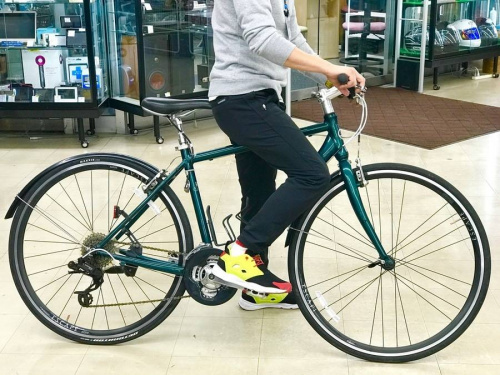 スポーツ用品の自転車