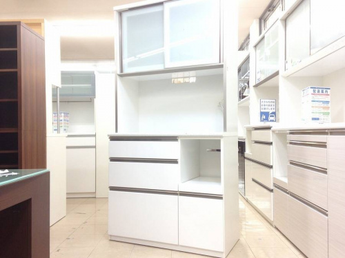 家具のカップボード・食器棚