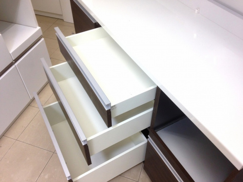 Pamounaのカップボード・食器棚