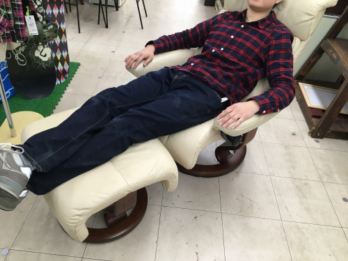 特選家具のエコーネス