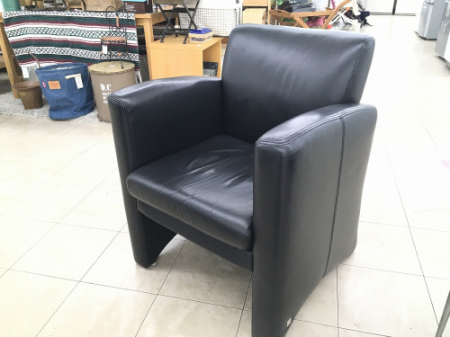 特選家具のACTUS