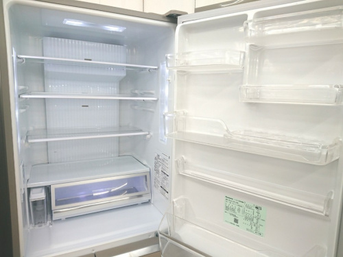 中古冷蔵庫の5ドア冷蔵庫