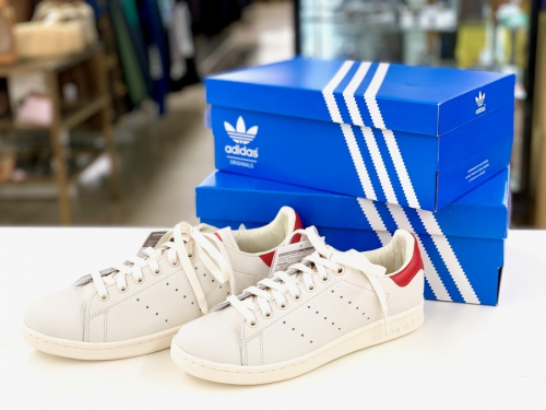 メンズファッションのスニーカー