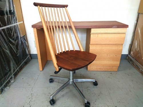 生活家具のイス