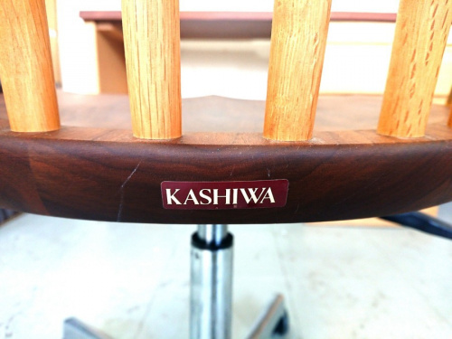 イスのデスクチェア