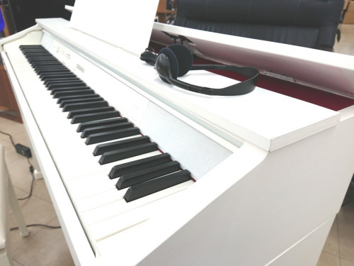 電子ピアノのCASIO