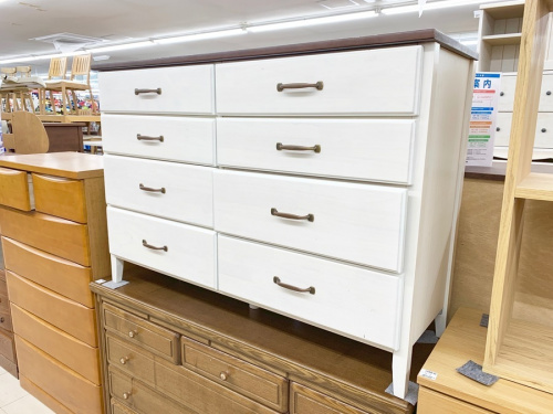 チェストのローチェスト