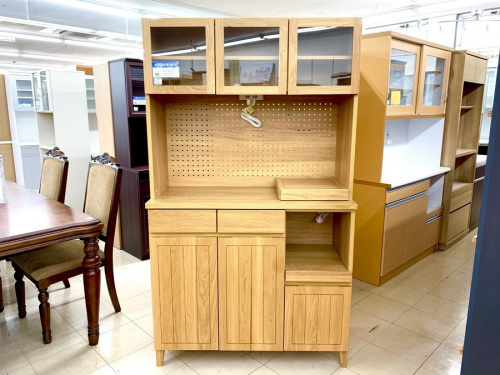 家具のカップボード・食器棚