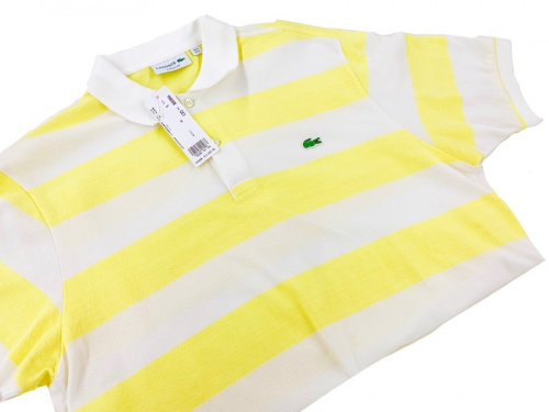 ポロシャツのLACOSTE