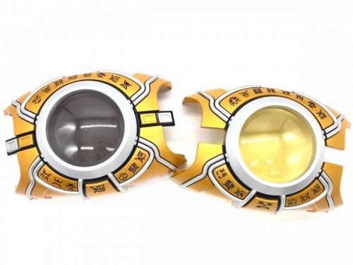 変身ベルトの仮面ライダークウガ