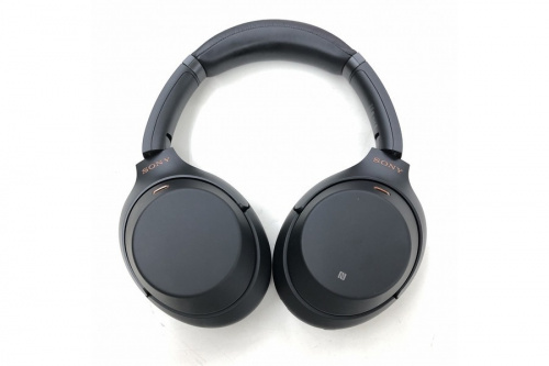 オーディオのヘッドホン