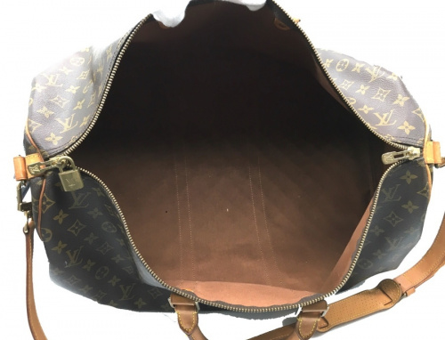 トラベルバッグのLOUIS VUITTON