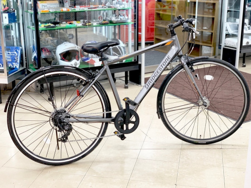 スポーツ用品の自転車