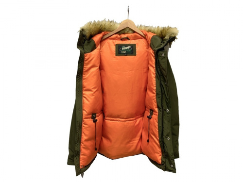 ダウンのSchott