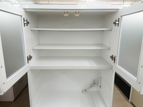 カップボード・食器棚のレンジボード