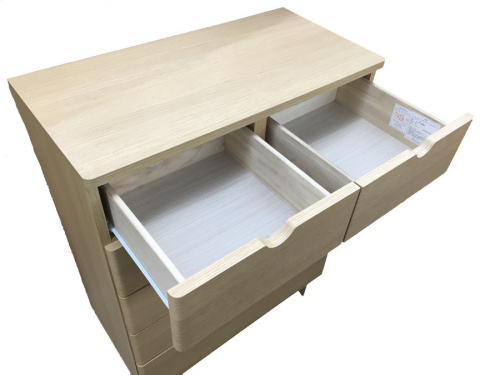 チェストのニトリ