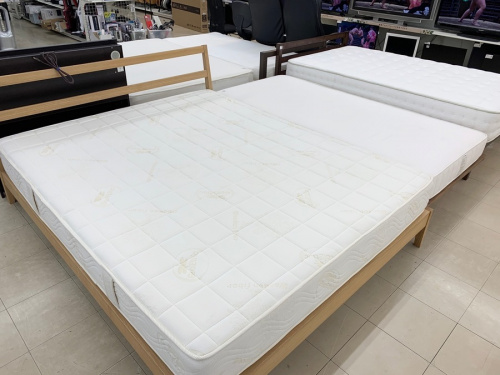 中古家具の中古ベッド
