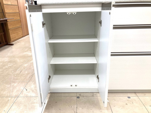 キッチンボードのニトリ