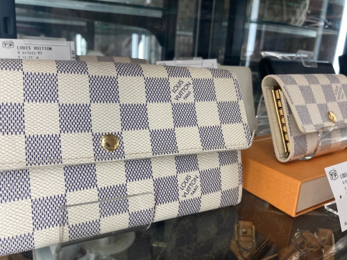 LOUIS VUITTONのルイヴィトン