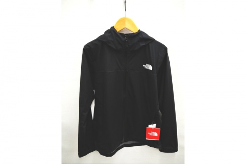 ジャケットのTHE NORTH FACE